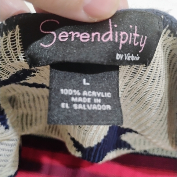 Navy and Red Star Women's Sleeveless Cardigan - Picture 4 of 8